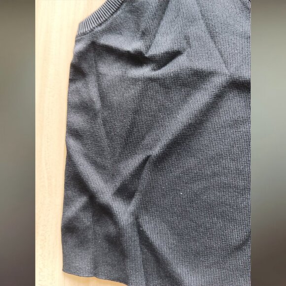 NWT Prada Logo Tank In Black - Picture 4 of 8